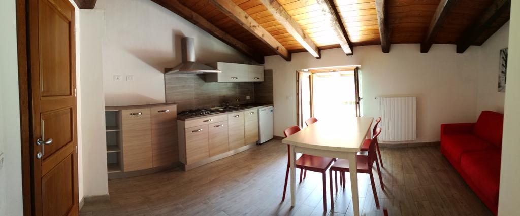 Agriturismo Cornei Da Nadia Guest House Collio Exterior photo
