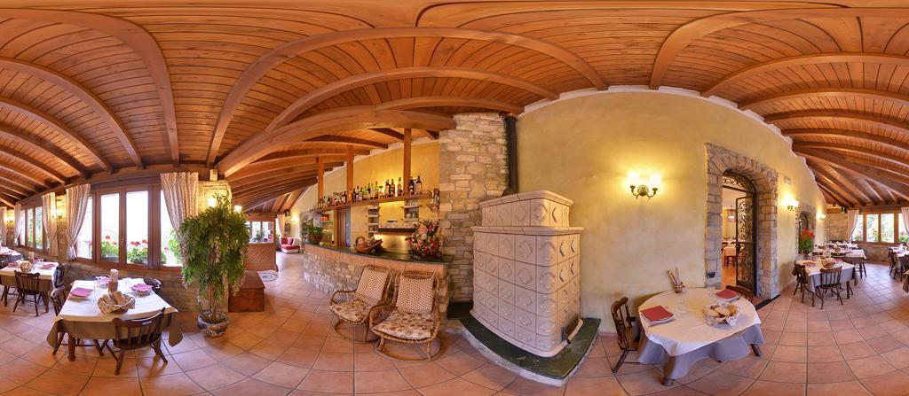 Agriturismo Cornei Da Nadia Guest House Collio Exterior photo